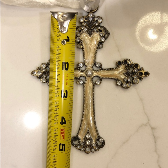 Mother-Pearl Cross with Pearls & Crystals - Picture 5 of 5